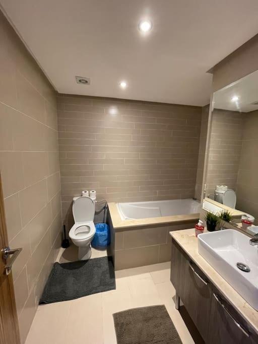 Chic & Cosy Flat Near Airport Lockbox Fast Wifi Apartman Nouaceur Kültér fotó