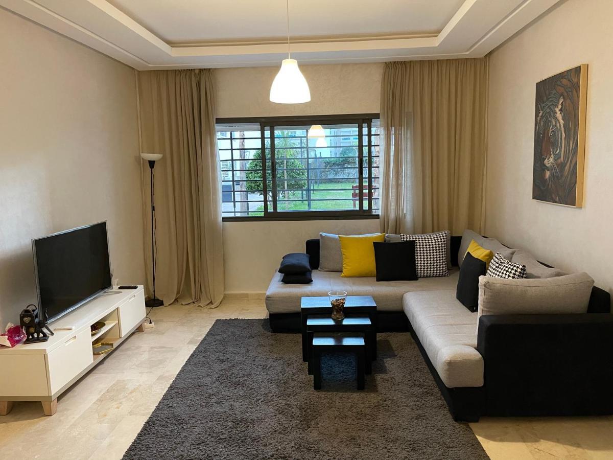 Chic & Cosy Flat Near Airport Lockbox Fast Wifi Apartman Nouaceur Kültér fotó