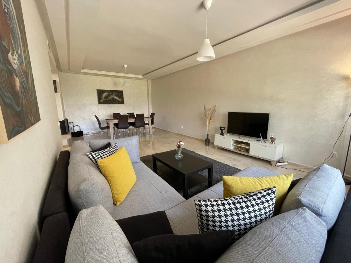Chic & Cosy Flat Near Airport Lockbox Fast Wifi Apartman Nouaceur Kültér fotó